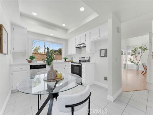 16 Appomattox , Irvine, CA