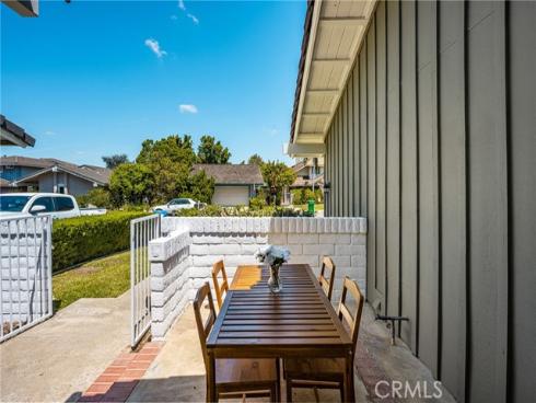 12 Blackswan , Irvine, CA
