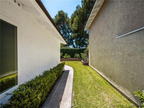 12 Blackswan , Irvine, CA