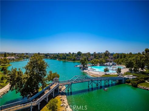 12 Blackswan , Irvine, CA