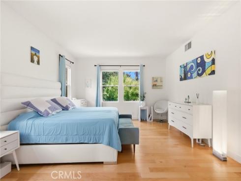 5  Upland  , Irvine, CA