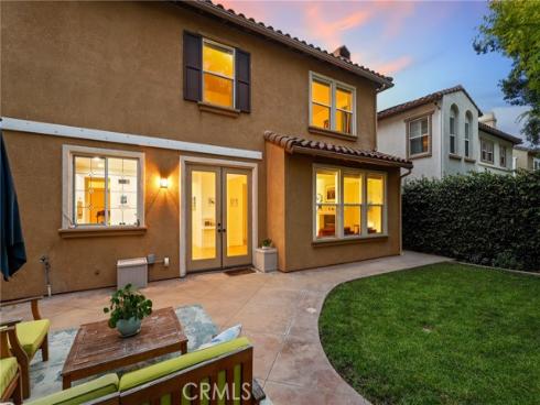 5  Upland  , Irvine, CA