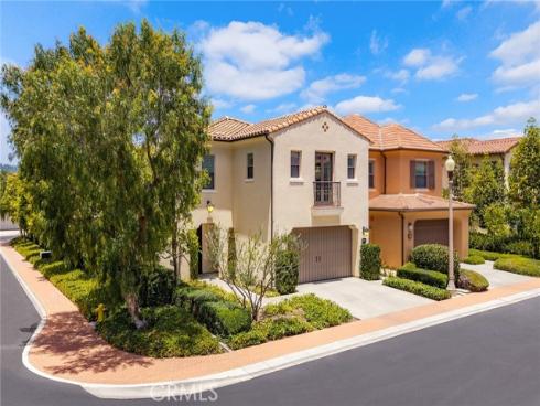 121 Mangrove Banks , Irvine, CA