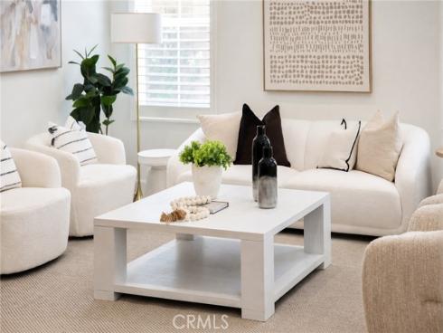 121 Mangrove Banks , Irvine, CA