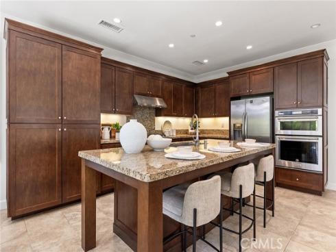 121 Mangrove Banks , Irvine, CA