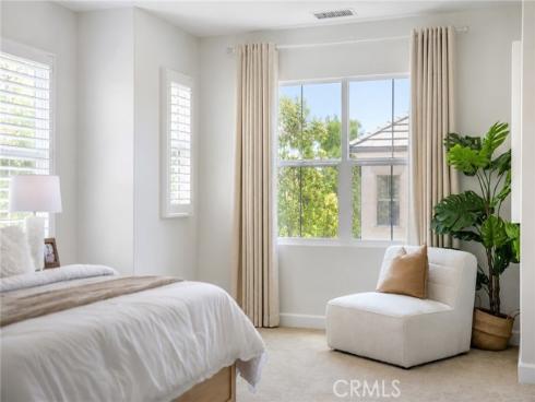 121 Mangrove Banks , Irvine, CA