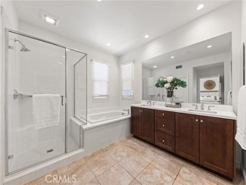 121 Mangrove Banks , Irvine, CA