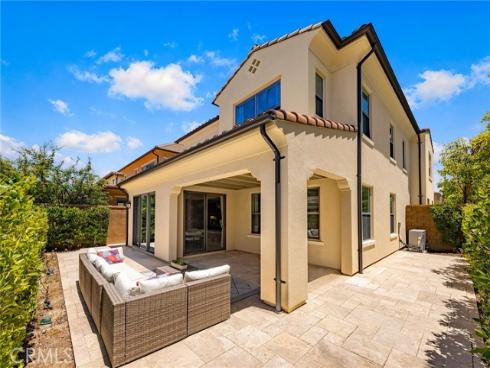 121 Mangrove Banks , Irvine, CA