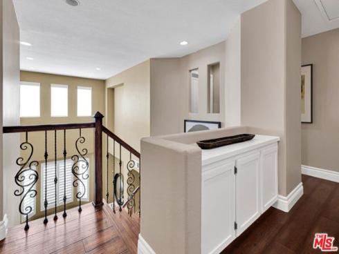 92 Winslow Lane, Irvine, CA