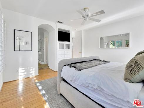 92 Winslow Lane, Irvine, CA