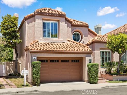 9 Terraza , Irvine, CA