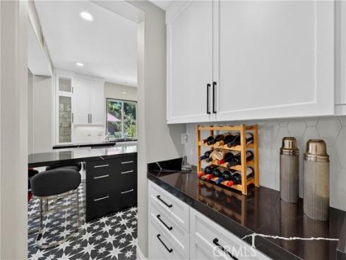 8  Castlebar  , Irvine, CA
