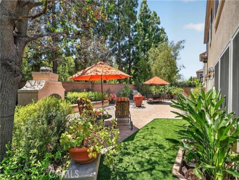 8  Castlebar  , Irvine, CA