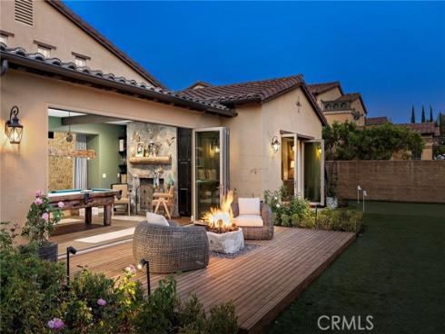 137  Sunset  , Irvine, CA