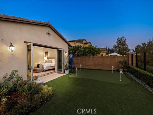 137  Sunset  , Irvine, CA