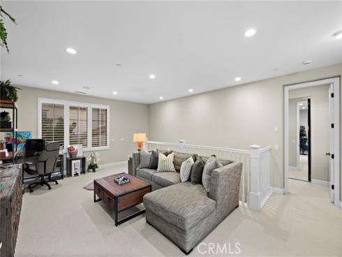 137  Sunset  , Irvine, CA