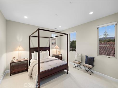 137  Sunset  , Irvine, CA