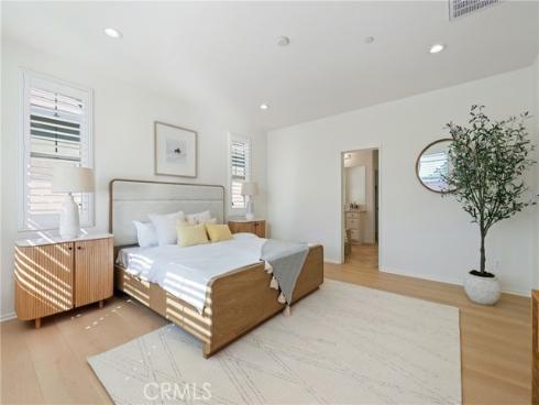 141 Fieldwood , Irvine, CA