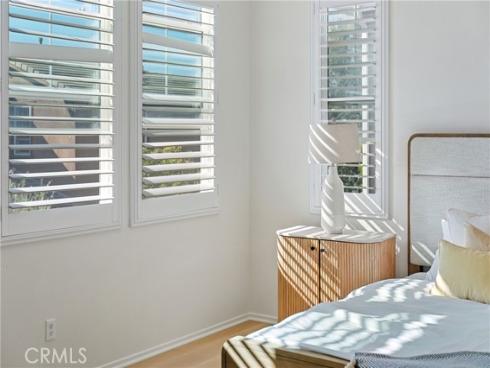 141 Fieldwood , Irvine, CA