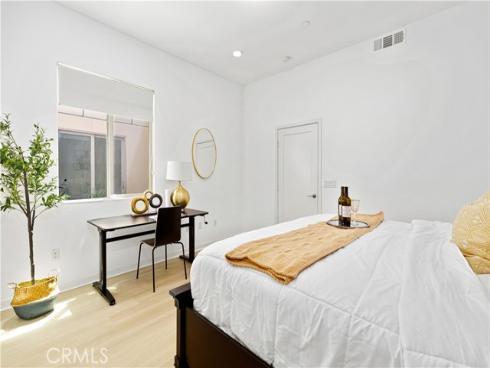 129 Terrapin , Irvine, CA