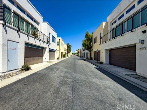 129 Terrapin , Irvine, CA