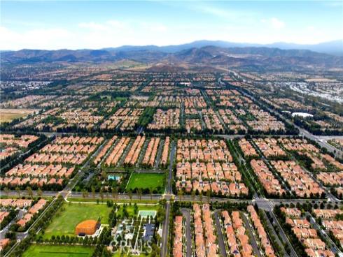 79 Honeyflower , Irvine, CA