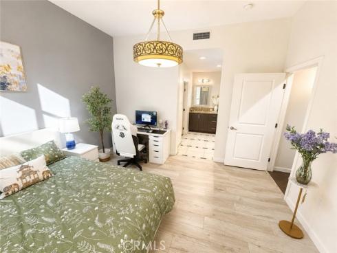 21 Gramercy 204 , Irvine, CA