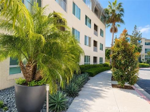 21 Gramercy 204 , Irvine, CA