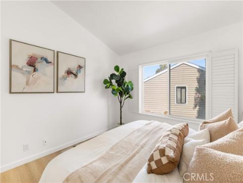 419  Deerfield  93  Avenue, Irvine, CA