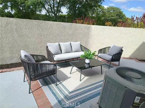 419  Deerfield  93  Avenue, Irvine, CA