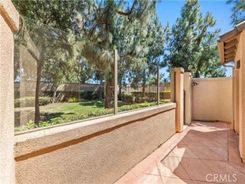 40 Trailing Vine , Irvine, CA