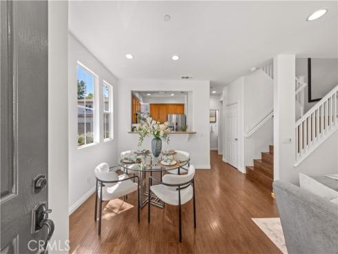 40 Trailing Vine , Irvine, CA