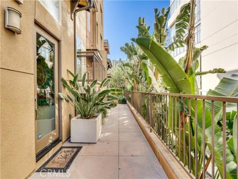507  Rockefeller  , Irvine, CA