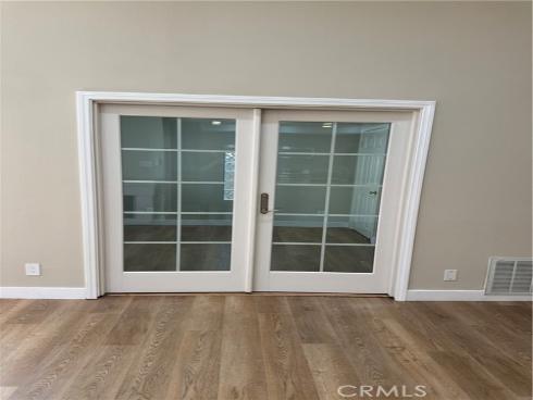 14 Avellino , Irvine, CA