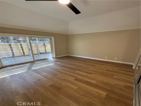 14 Avellino , Irvine, CA