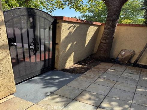 14 Avellino , Irvine, CA