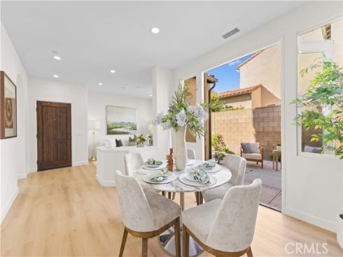213 Great Lawn , Irvine, CA