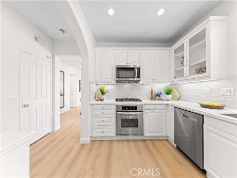 213 Great Lawn , Irvine, CA