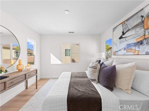 213 Great Lawn , Irvine, CA