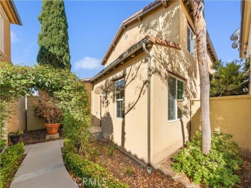 213 Great Lawn , Irvine, CA