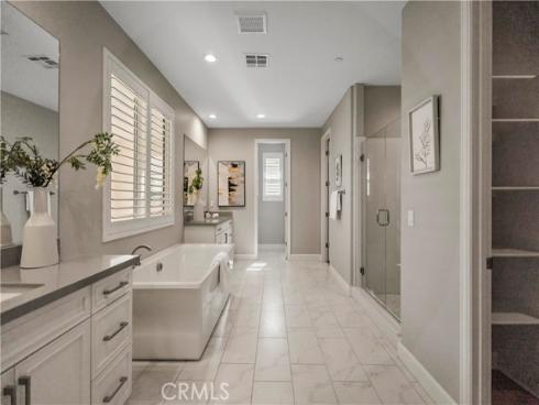 370 Sawbuck , Irvine, CA
