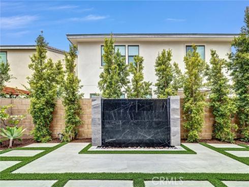 145  Draw  , Irvine, CA
