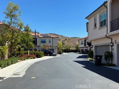 138 Sunnyside , Irvine, CA
