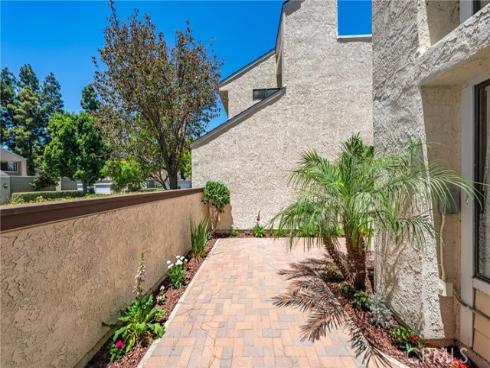 31 Claret , Irvine, CA