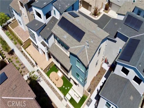426 Lobata , Irvine, CA