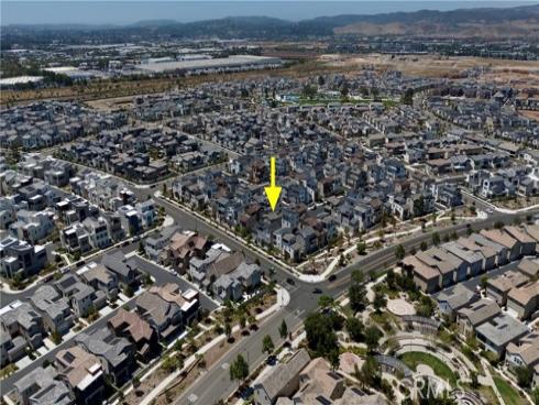 426 Lobata , Irvine, CA
