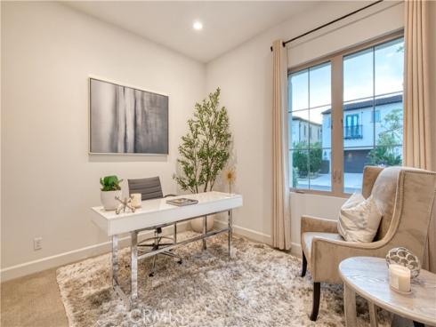 68 English Saddle , Irvine, CA