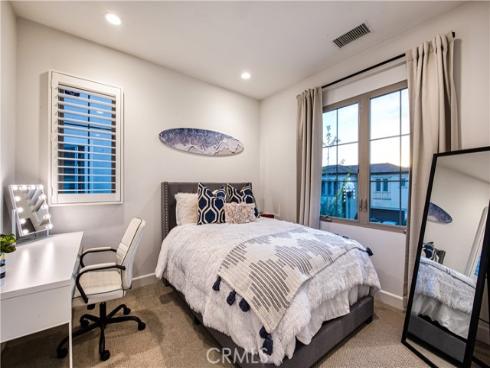 68 English Saddle , Irvine, CA