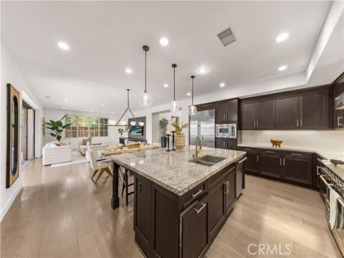 139  Sunset  , Irvine, CA