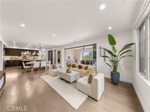 139  Sunset  , Irvine, CA